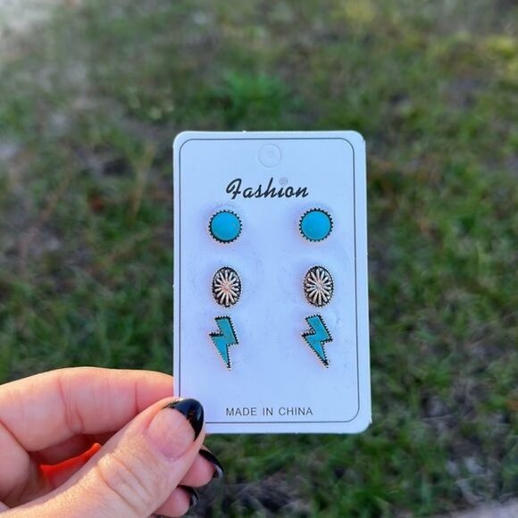 Lightning Bolt Small Stud Earrings Pack - Turquoise - Picture 2 of 3